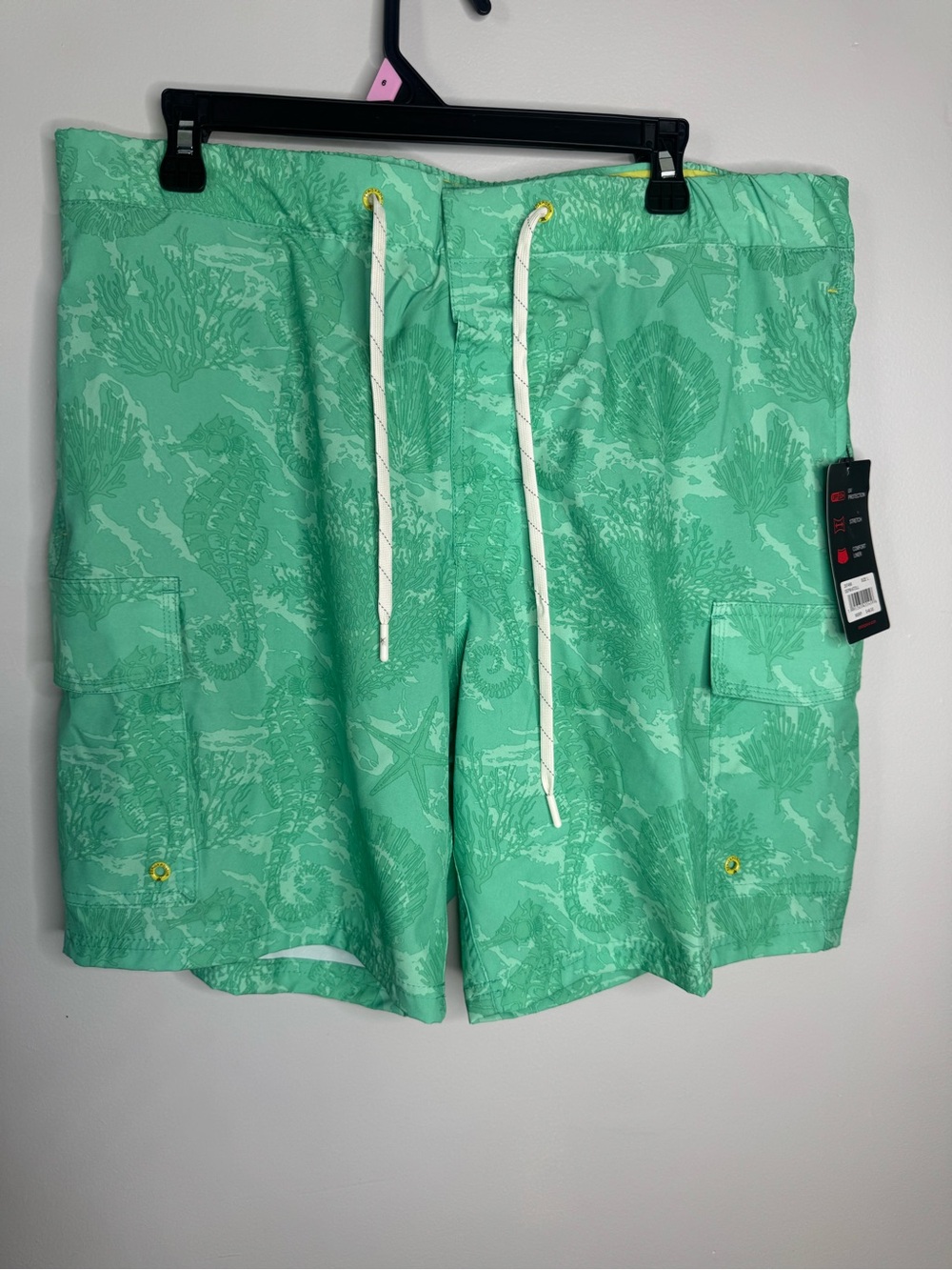 ZeroXposurGreen Ocean Print Swim Shorts